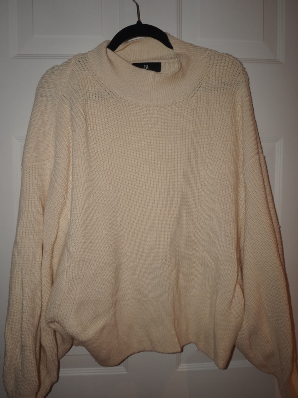 Banana Republic Cream Turtleneck Ribbed Knit Sweater